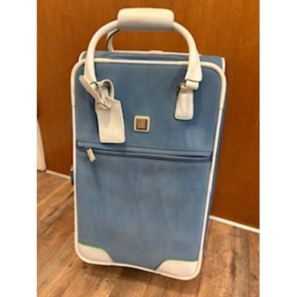 Diane von Furstenberg Rolling Suitcase Blue White Trim Carry On Luggage 19 Inch